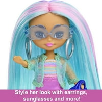 Barbie Extra Mini minis Lutka s plavom kosom u sportskoj odjeći s dodacima